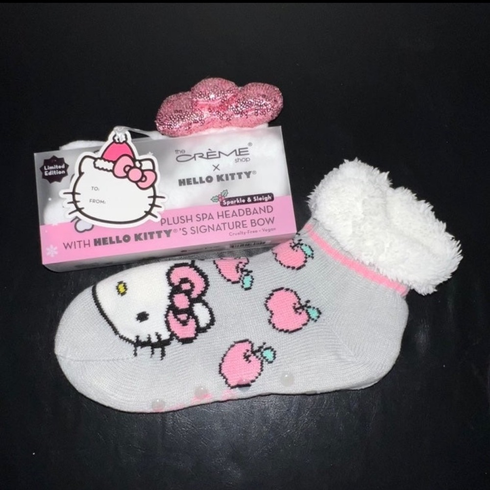 Hello Kitty socks and headband set